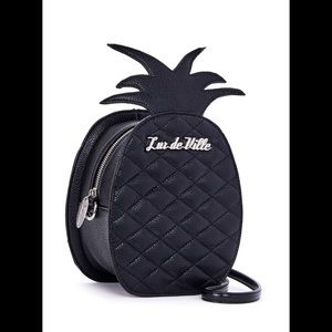 Black Pineapple Lux De Ville Purse NWT
